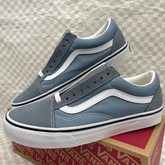 Vans Men’s Old Skool Color Theory Stormy Weather
VN000D9YRV2 Sneakers - Picture 9 of 16